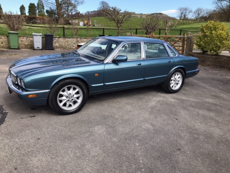 Classic Jaguar Xj Cars For Sale Ccfs