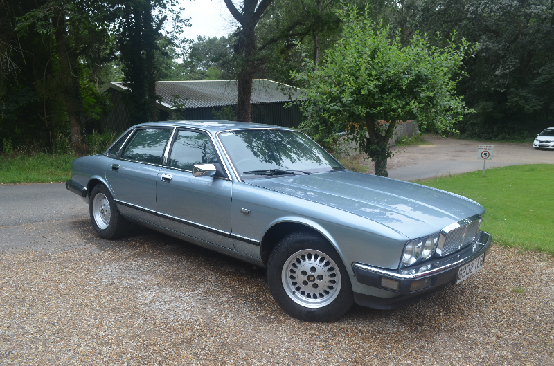 Classic Jaguar Xj6 Cars for Sale | CCFS