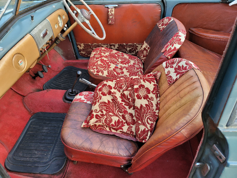 morris minor split screen van