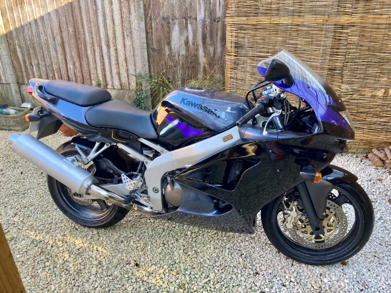 Classic Kawasaki Bikes for Sale CCFS UK
