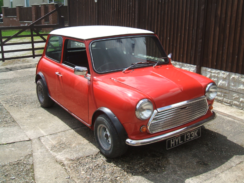 Classic Mini 1000 Cars for Sale | CCFS