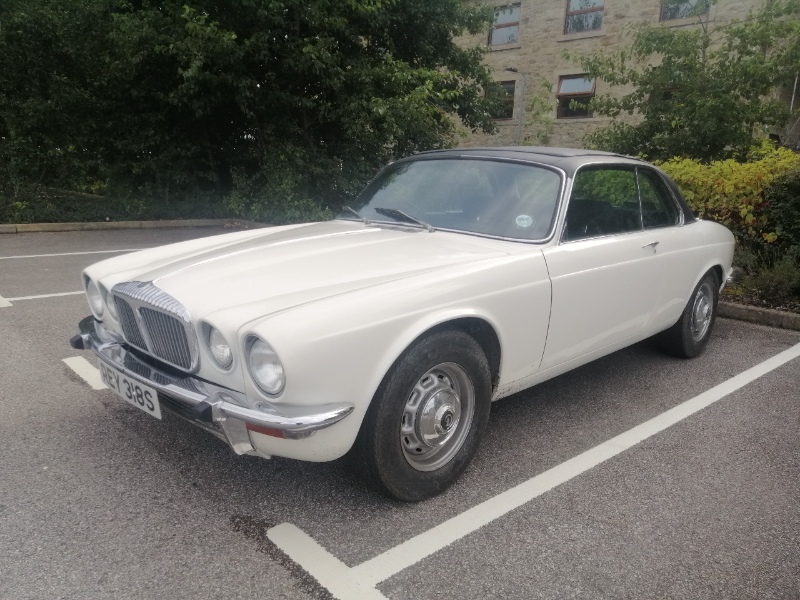 Classic Daimler Sovereign Cars for Sale | CCFS