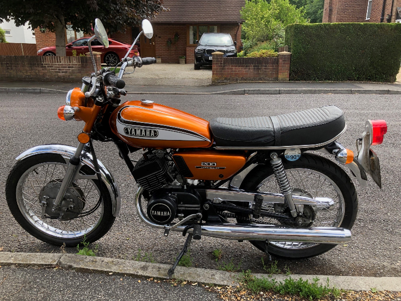 1976 yamaha rd200