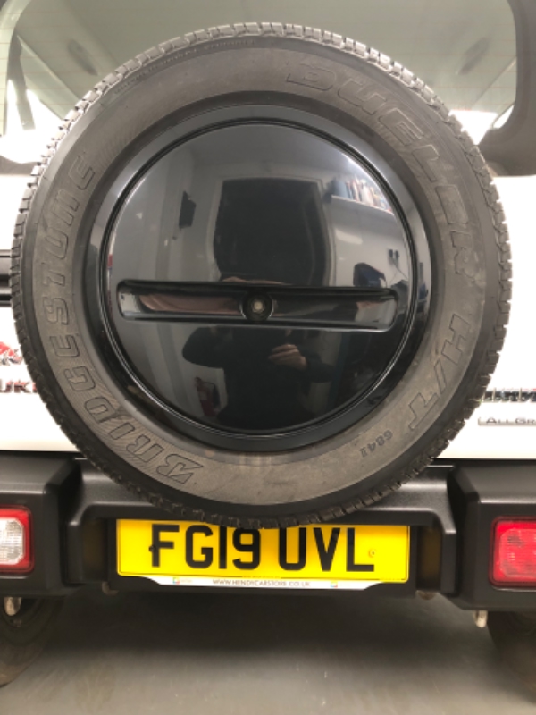 414835