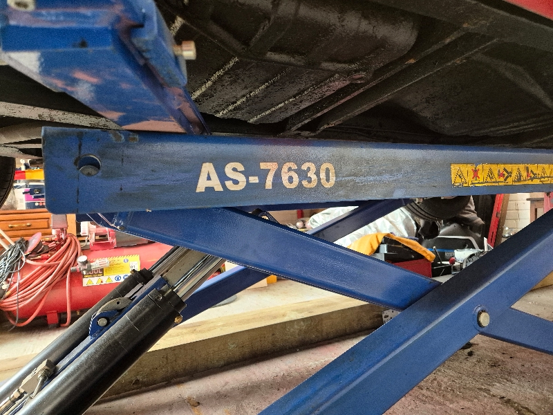 425091