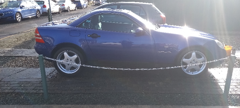 425710