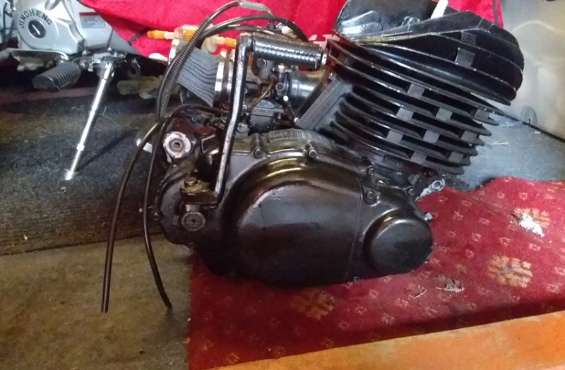 428224