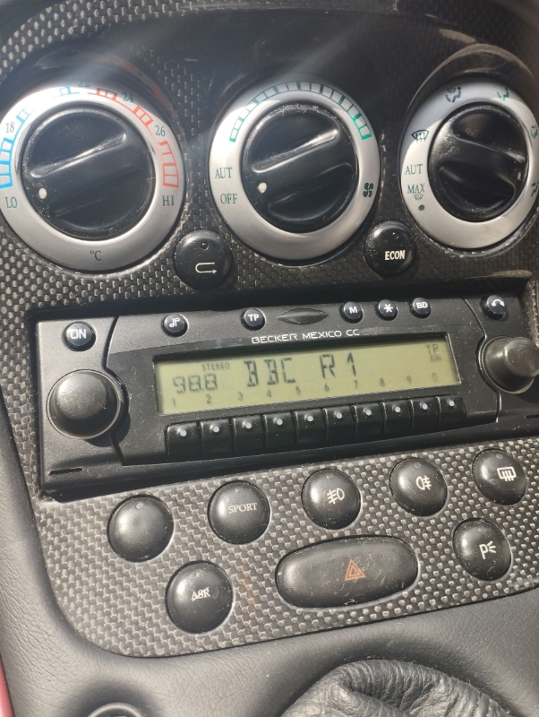 428549