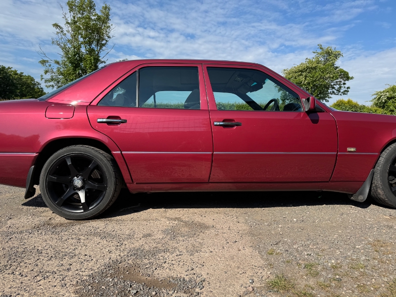 429684