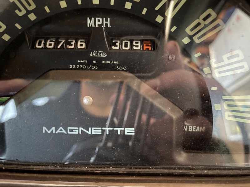 430941