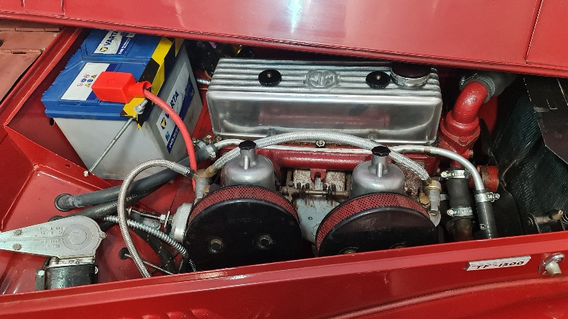 433585